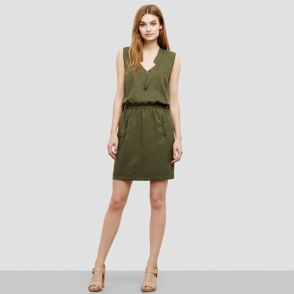 🌱Host Pick🌱NWT Kenneth Cole Tencel Dress
